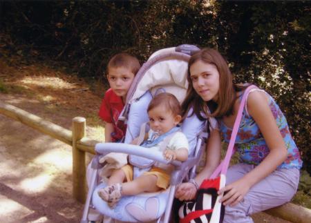 Mes 3 enfants, lors d' une sortie (juillet 2007)