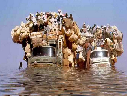 ON DEMENAGE ......! ! lol ! !