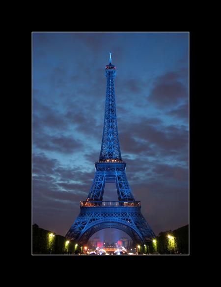 Demain, plusieurs monuments s' illumineront de bleu � l' occasion de la journ�e mondiale du diab�te.